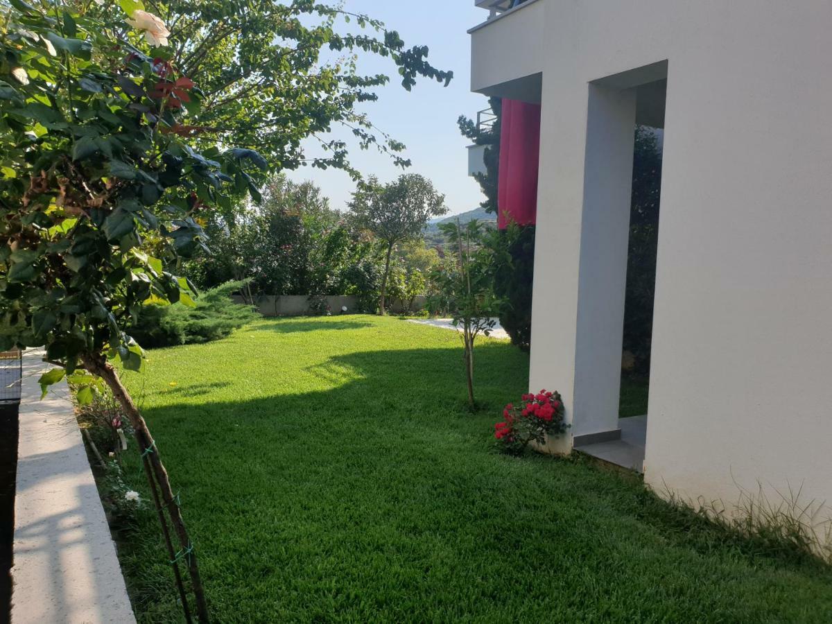 Aphrodites House Nea Iraklitsa Экстерьер фото